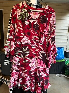 Bar III Red Floral Long-Sleeve Ruffle-Hem Dress